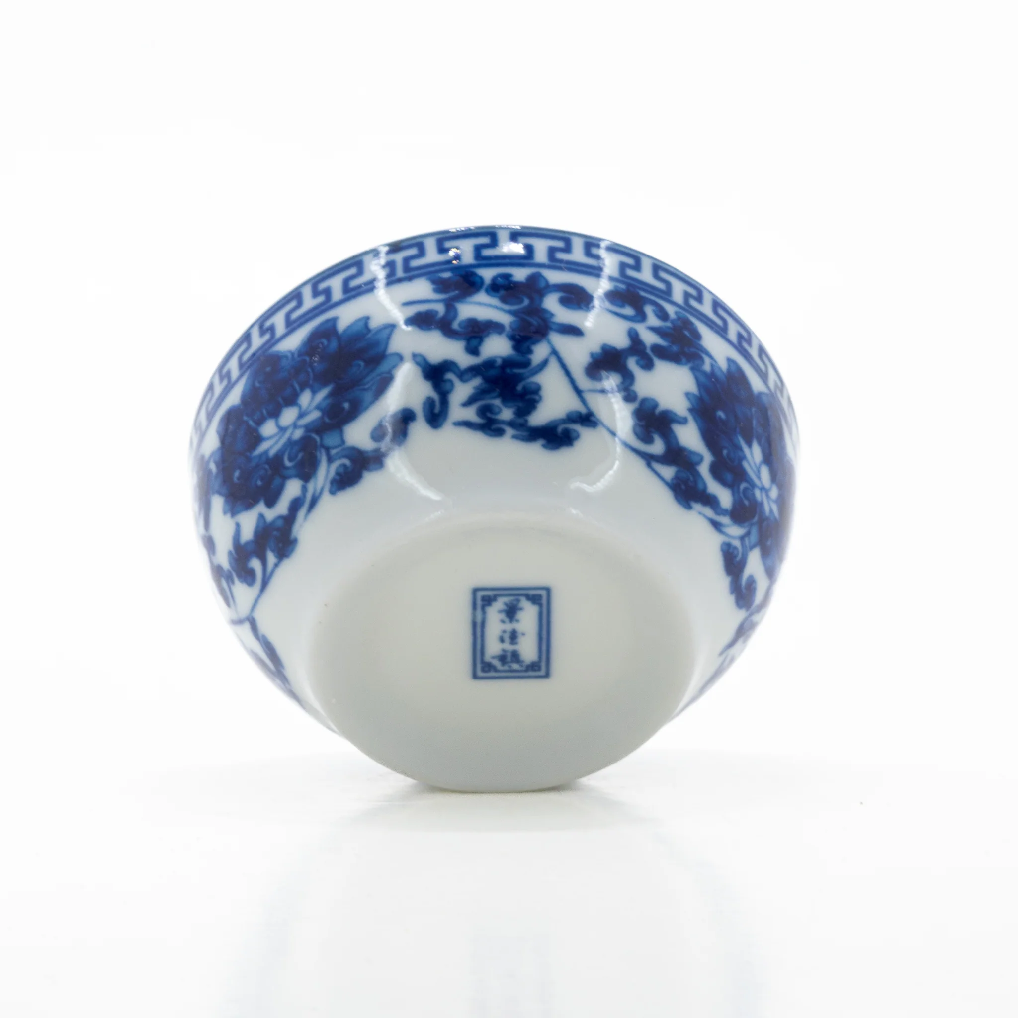 Porcelain Blue And White Lotus Tea Cup€5.95Tea CupsmySiteTEAWAVYTEAWAVY