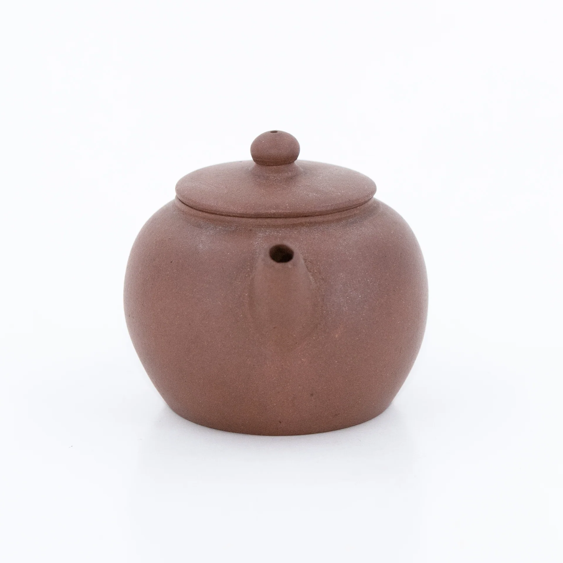 Antique Yixing JuLun Zhu Shape Shape Chinese Teapot (Flat Lid)€1,199.95Yixing TeapotsmySiteTEAWAVYTEAWAVY