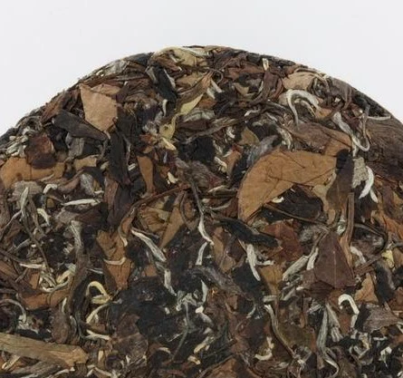 Fu Ding Gong Mei Aged White Tea Cake, Year 2008€39.95White TeamySiteTEAWAVYTEAWAVY